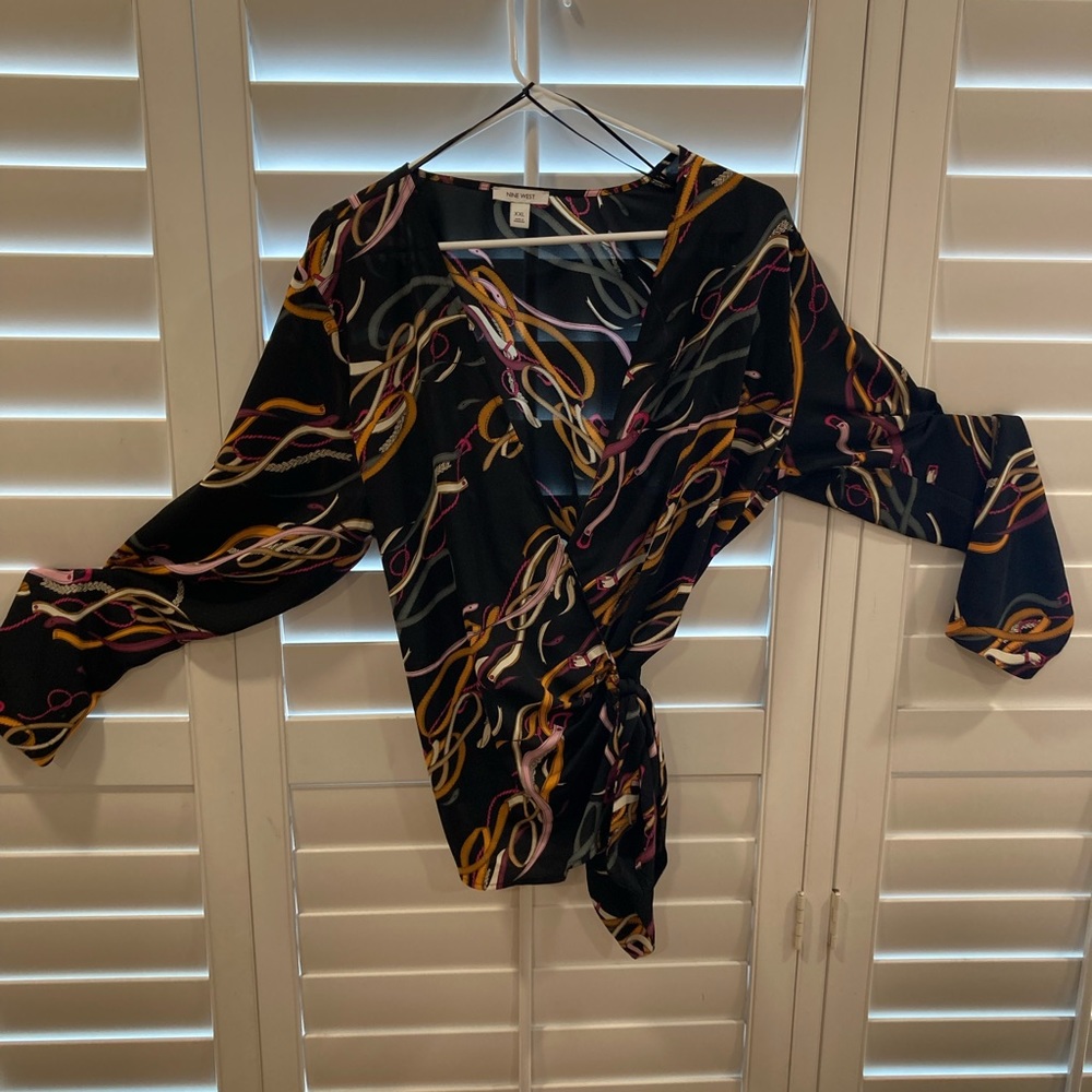 Wrap blouse Nine West, black print